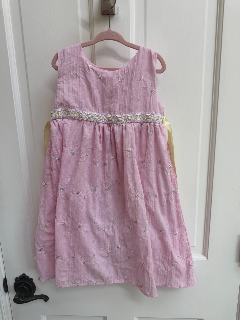 VINTAGE BT Kids Girls' 5 Pink Embroidered Sleeveless Dress with Ribbon Trim